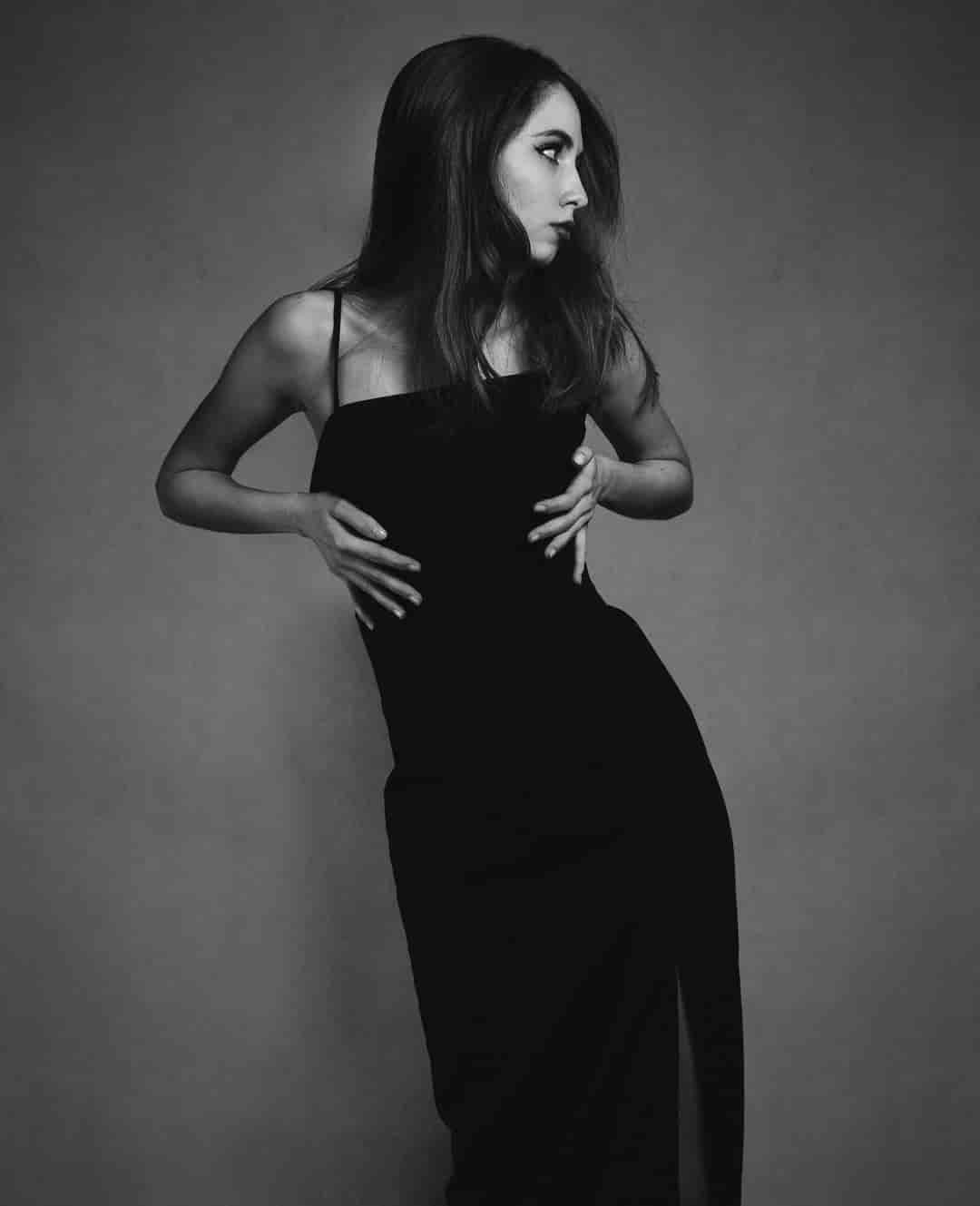 studio image 8